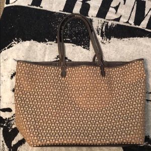 Tommy Hilfiger all-over TH logo print purse.